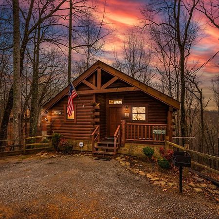 Log Cabin, Hot Tub, Fireplace, Pool Table & Views! Sevierville Luaran gambar